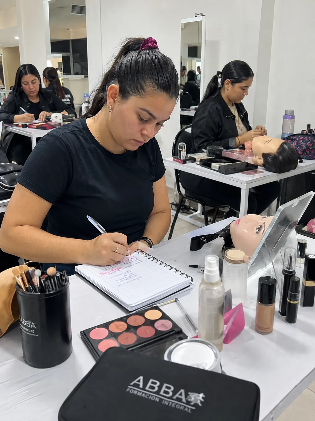 ¿Cuánto cuesta un curso de maquillaje en Venezuela?