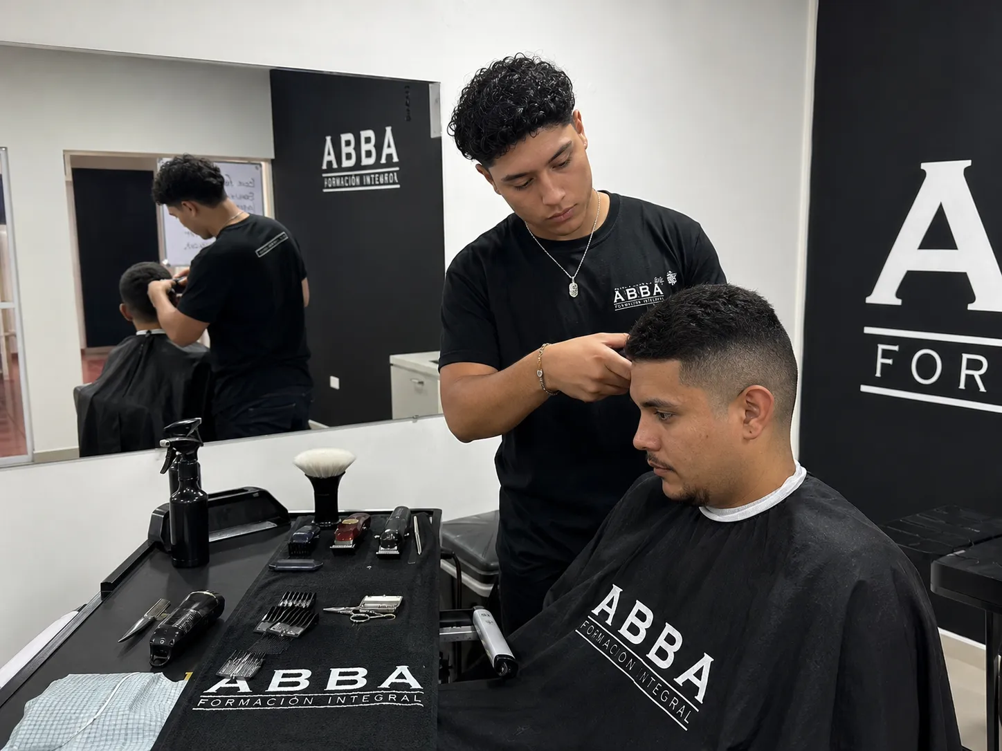 Curso de barbería en Puerto Ordaz