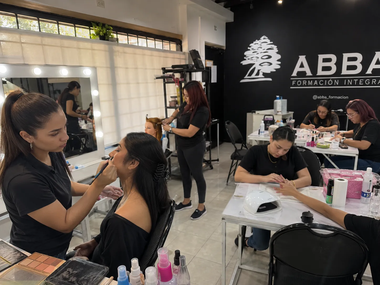 Cursos de belleza en Puerto Ordaz, guía completa 2026